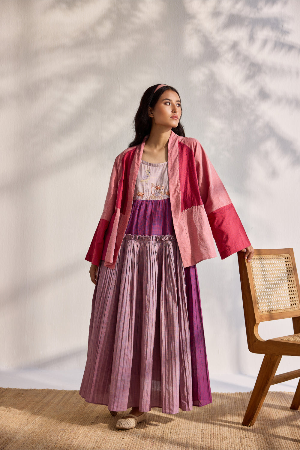 Red and pink striped splicing kimono jacket with embroidery