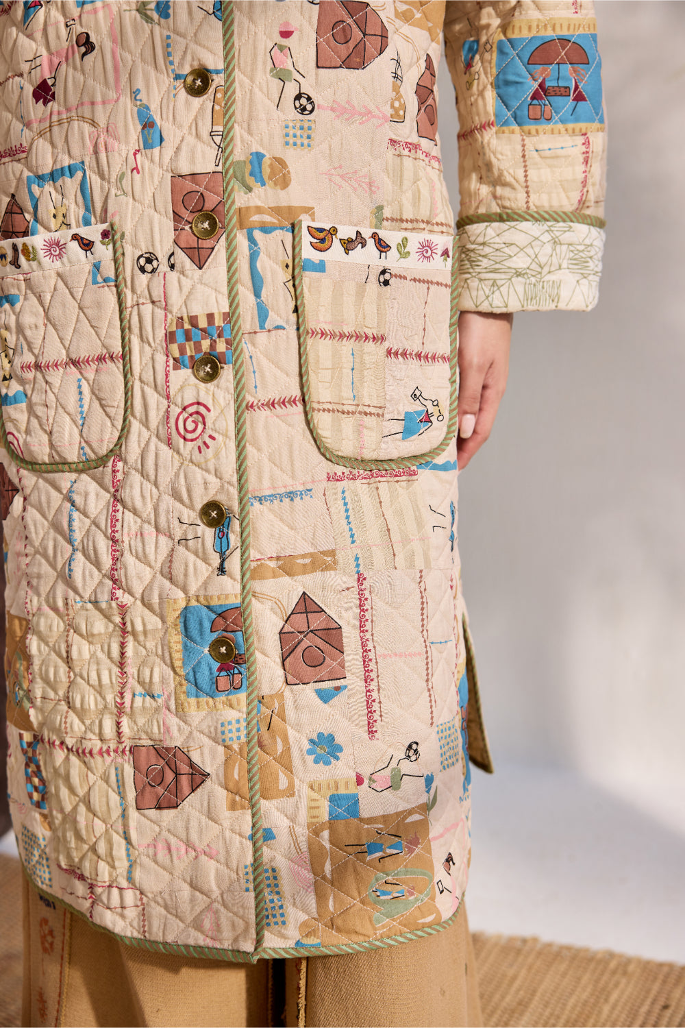 Beige bamboo cotton printed and quilted long jacket