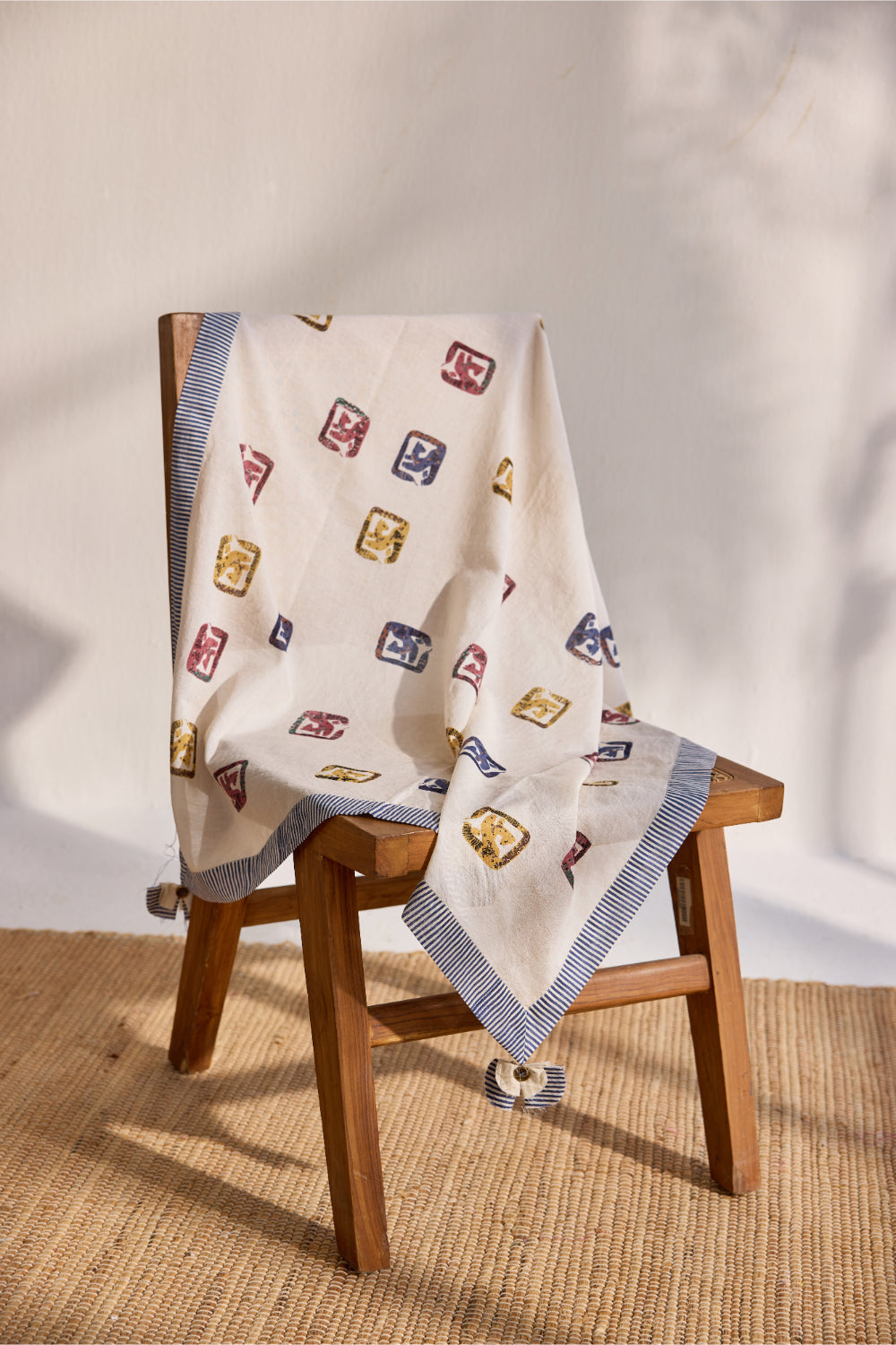 Ecru multi cat printed scarf